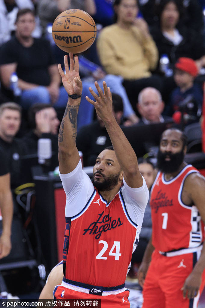 皇冠信用网需要押金吗_快船、热火、爵士三方交易：约翰·柯林斯加盟快船的深远影响