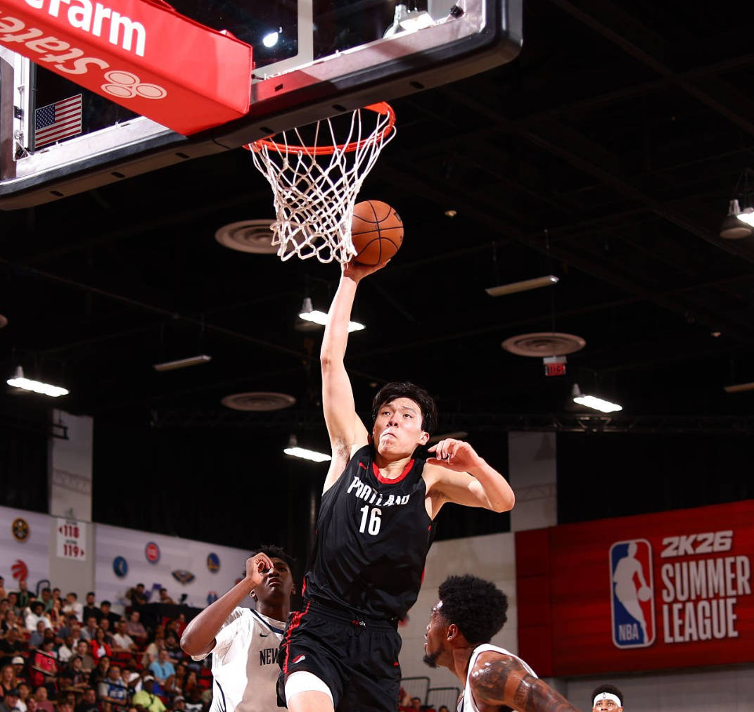 信用盘如何申请_杨瀚森15分3板2帽得分新高 夏联G3开拓者击败鹈鹕