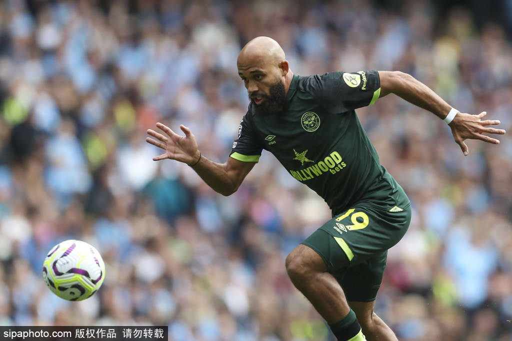 皇冠信用盘口出租_曼联与巴莱巴转会谈判加速：中场新星的崛起与战术适配