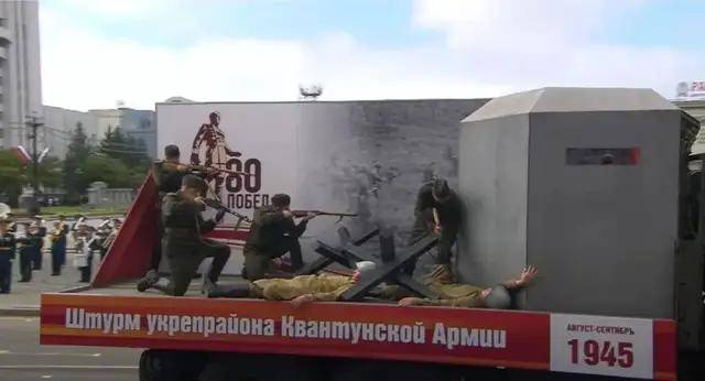 离谱皇冠账号申请!俄罗斯把日本雇佣兵俘虏关笼子里游街示众?和中国有关系? | 皇冠账号申请