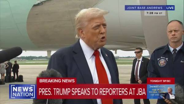 皇冠信用网开号_特朗普又抱怨上：普京白天说话客气皇冠信用网开号，晚上就把所有人炸个遍