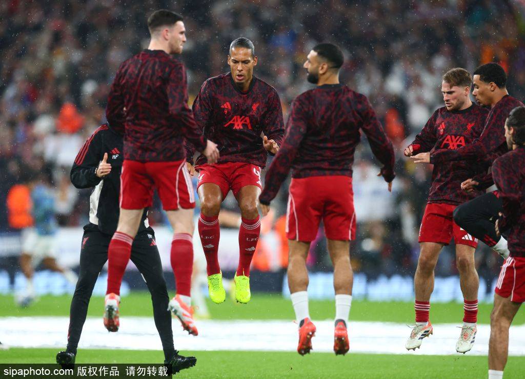 怎么申请皇冠信用网_凯尔凯兹的崛起：利物浦边卫的22岁生日与未来展望