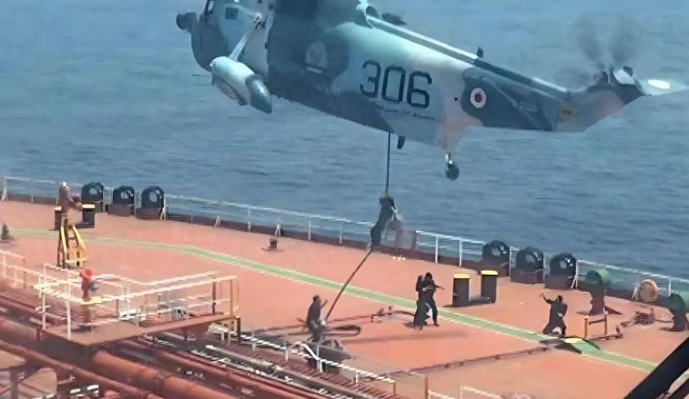 皇冠mos011
_伊朗以牙还牙皇冠mos011
,扣押400万升燃料油轮,特朗普向6国发出兵邀约,以色列请缨出战